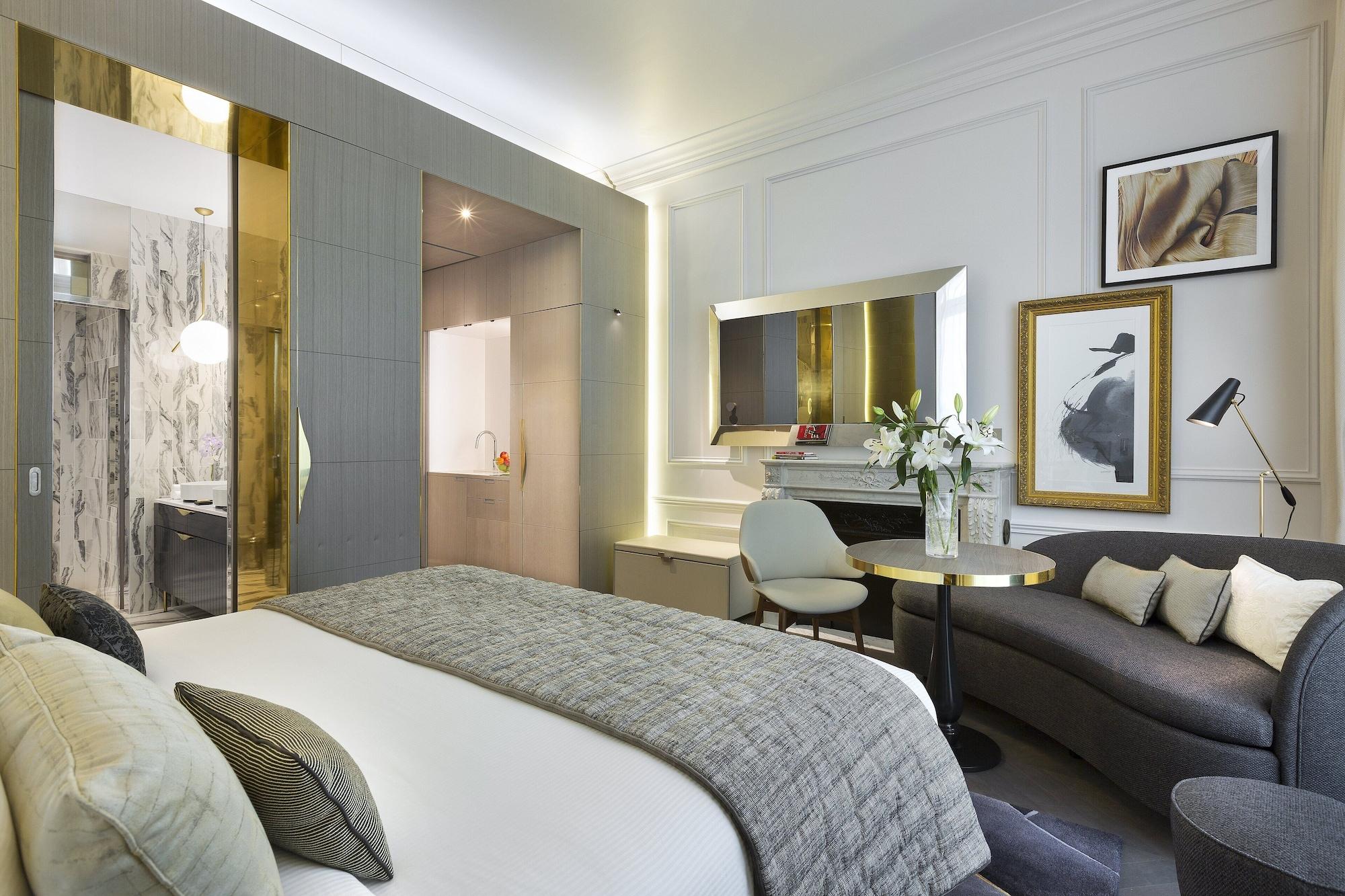 La Clef Champs-Elysees Paris By The Crest Collection Exteriér fotografie A room at the hotel