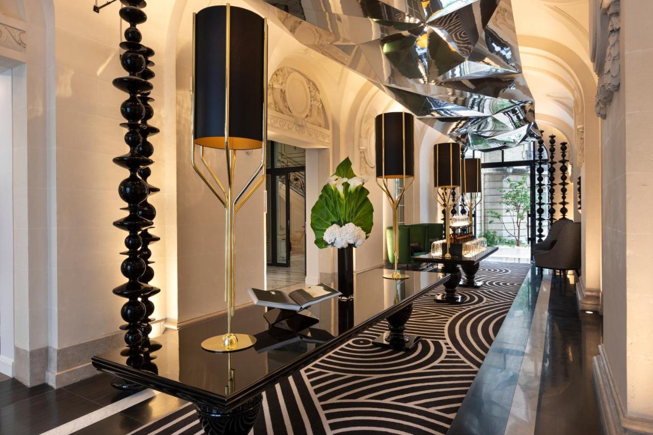 La Clef Champs-Elysees Paris By The Crest Collection Exteriér fotografie The interior of the hotel